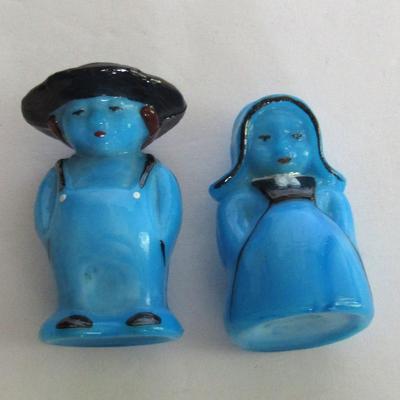 Older Boyd Glass Sarah and Eli Hand Painted Figurines