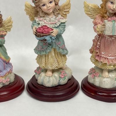 HOUSE OF LLOYD Christmas Around the World Angel Collection