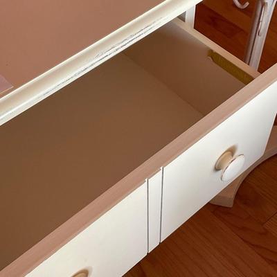 LR3-Side Table