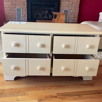 LR6-Coffee Table w 4 drawers
