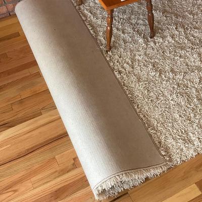 LR7-Dalyn Rug Company Ivory Shag Rug with Wooden Sidetable