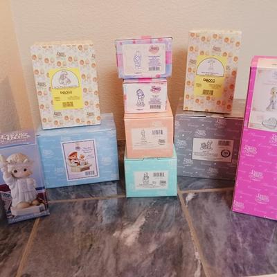 PRECIOUS MOMENTS FIGURINES (2)