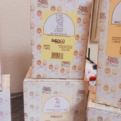 PRECIOUS MOMENTS FIGURINES (3)