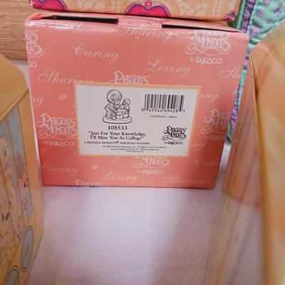 PRECIOUS MOMENTS COLLECTIBLES