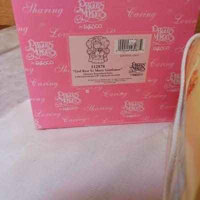 PRECIOUS MOMENTS COLLECTIBLES