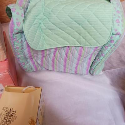 PRECIOUS MOMENTS COLLECTIBLES