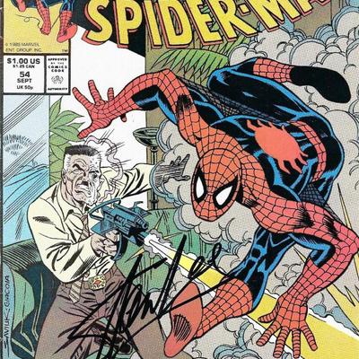 Stan lee signed Spiderman comic