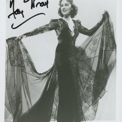 Fay Wray signed photo