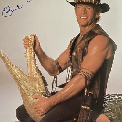 Crocodile Dundee Paul Hogan signed photo