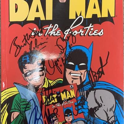 Batman signed comic