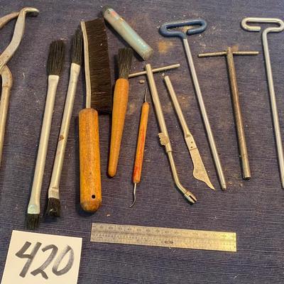 Tool lot