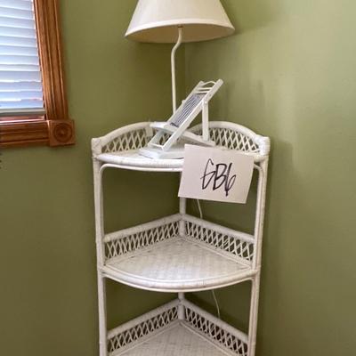GB6-Lamp and corner wicker