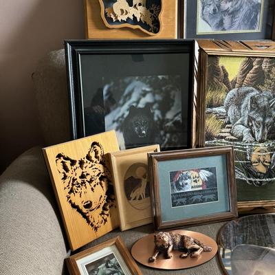 Wolves Wall Decor Lot