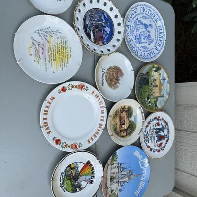 Decorative Souvenir Plate Lot
