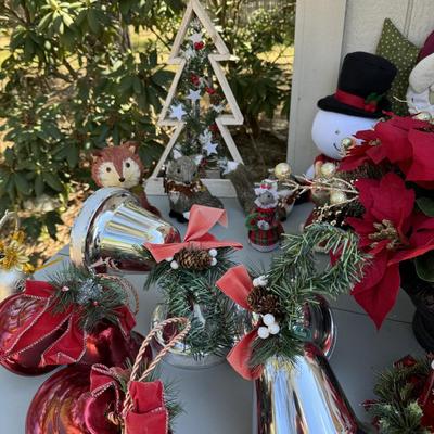 Holiday Decor Lot 3