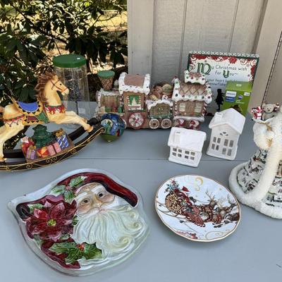 Holiday Decor Lot 4