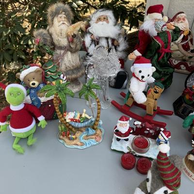 Holiday Decor Lot 5