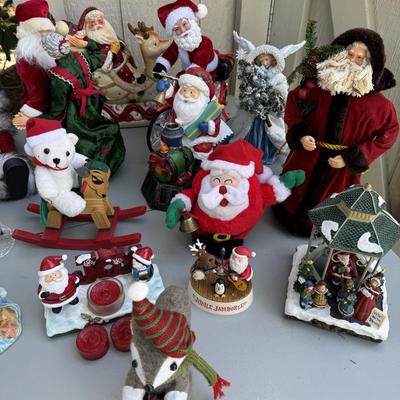 Holiday Decor Lot 5