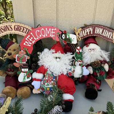 Holiday Decor Lot 6