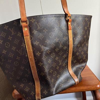 Louis Vuitton Sak Shopping Tote Bag