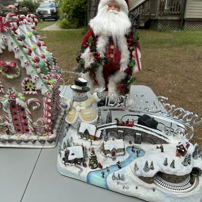 Thomas Kinkade “Sparkle of the Season” Lot