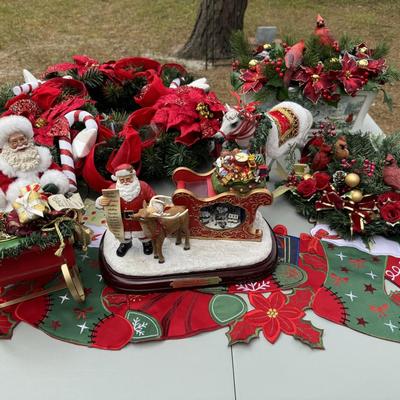 Holiday Decor Lot 9