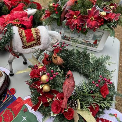 Holiday Decor Lot 9