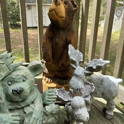 Wood Carved Outdoor Decor (Heavy)