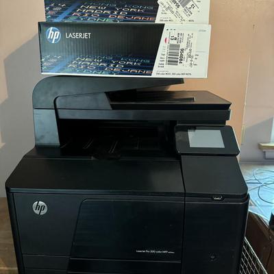 HP Laser Jet Pro w/ 5 Ink Cartridges