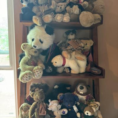 Stuffy Lot 7- Great to donate for holiday toy drives