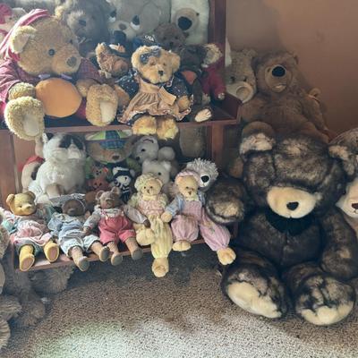 Stuffy Lot 7- Great to donate for holiday toy drives