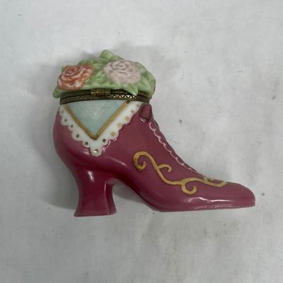 Ceramic Shoe Lidded Trinket Box
