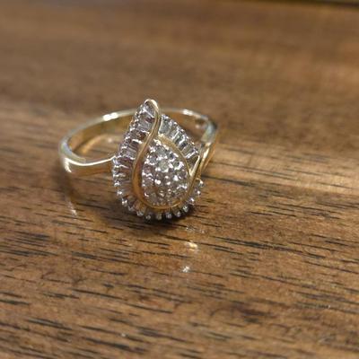 10k Gold and Diamond Ring