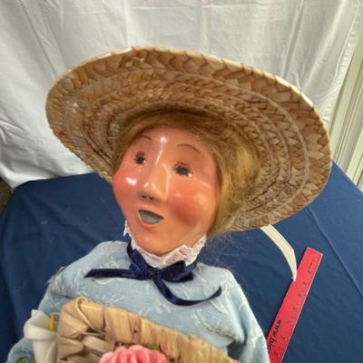 Byers Choice Easter Caroler