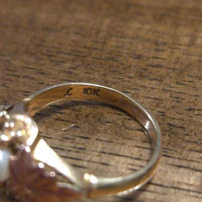 10k Gold & Pearl Black Hills Ring