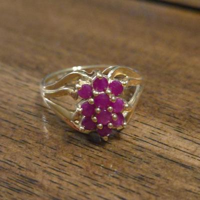 10k Gold and Ruby Ring