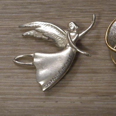 Angel Brooch Lot