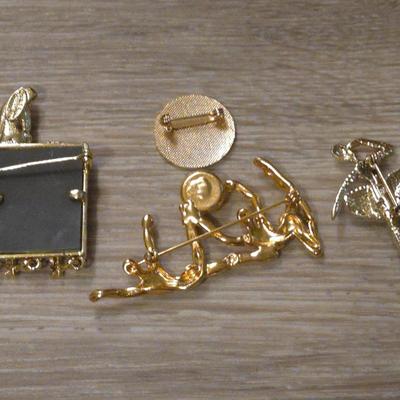 Dancer Brooch Lot