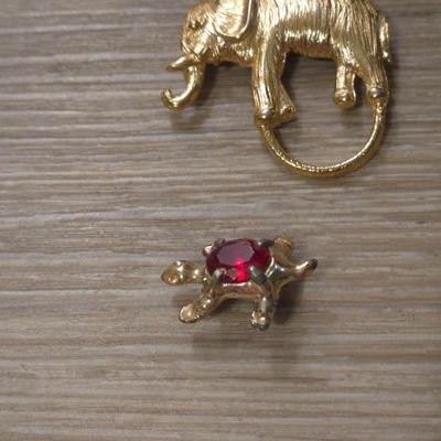 Animal Brooch Lot