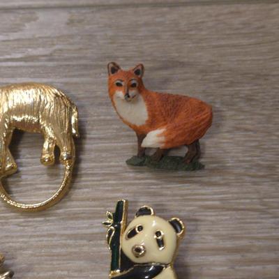 Animal Brooch Lot
