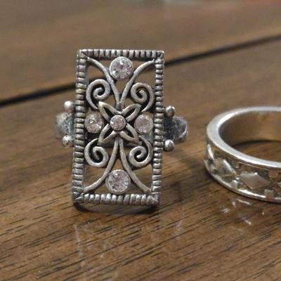 (2) Fashion Rings