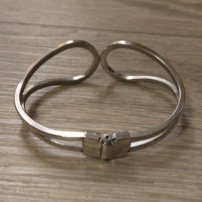 Hinged Silver Tone Bracelet