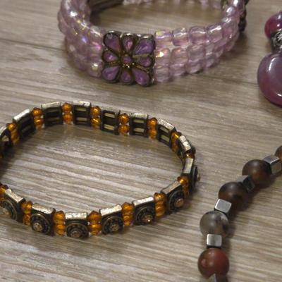 Stretchable Beaded Bracelets