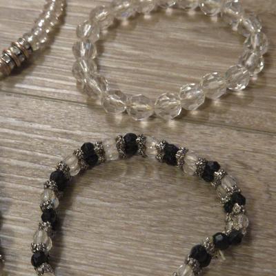 Stretchable Beaded Bracelets