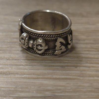 Vintage Sterling Om Mani Padme Hum Ring