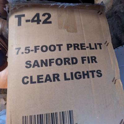 7.5 Foot Pre-Lit Sanford Fir Clear Lights Tree