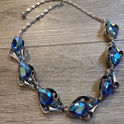 Vintage Necklaces (2)