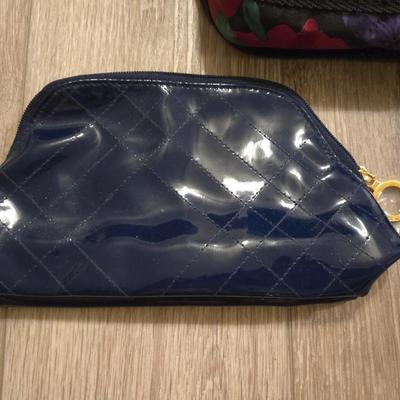 (3) Cosmetic Bags