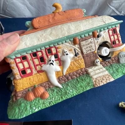 Creepy Hollow Diner