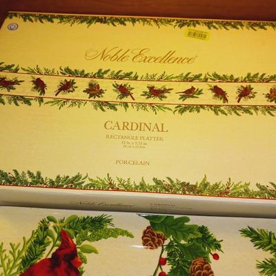 CHRISTMAS DINNERWARE AND A GLASS SHALLOW BOWL